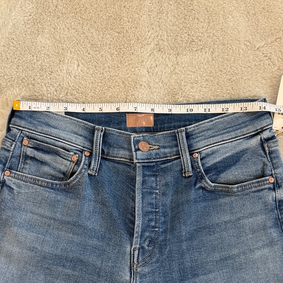 MOTHER-THE MID RISE HIKER HOVER. Color is Full Moon - Picture 11 of 14